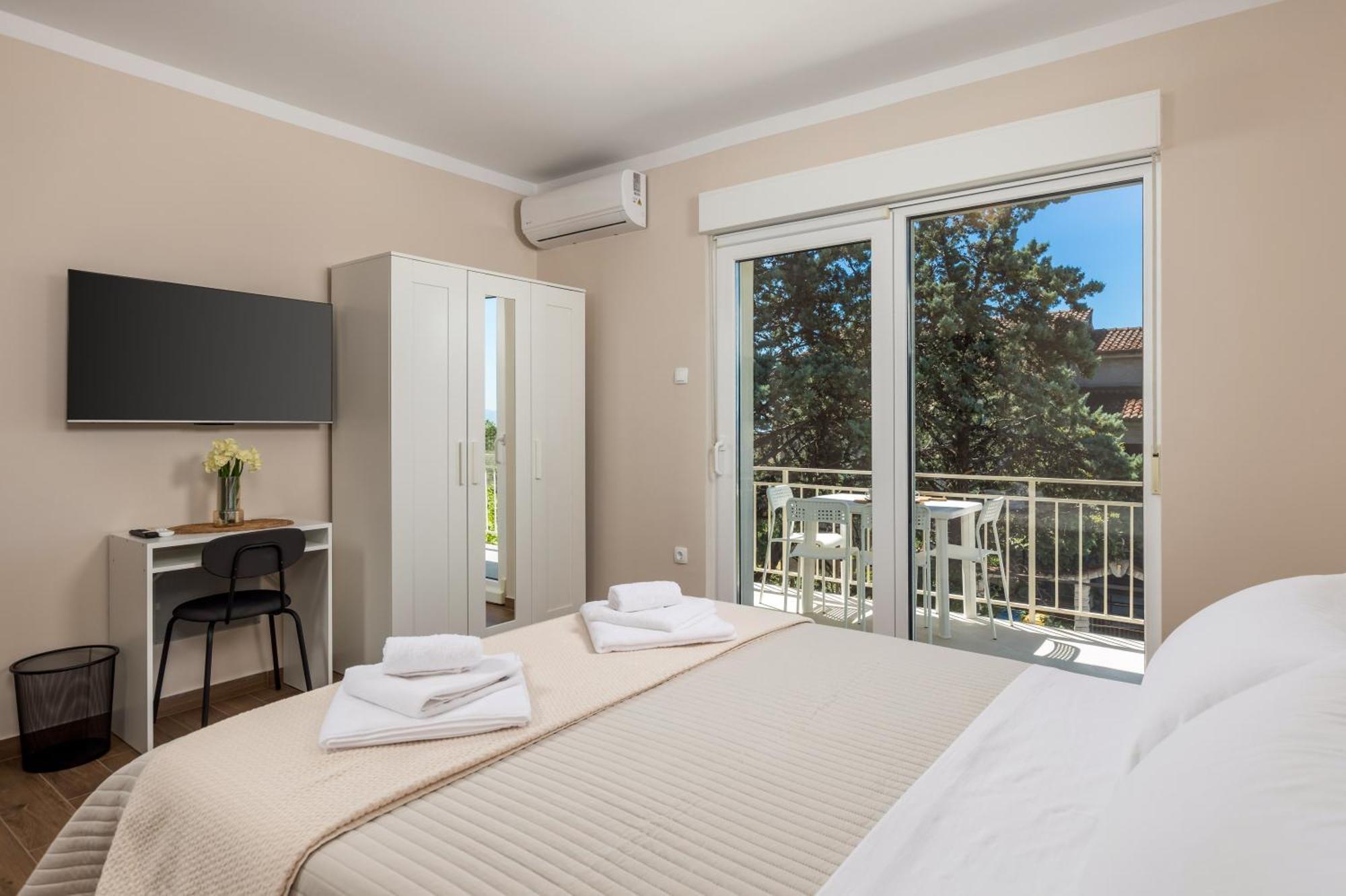 Seaview Garden Premium Apartments Кострена Екстериор снимка
